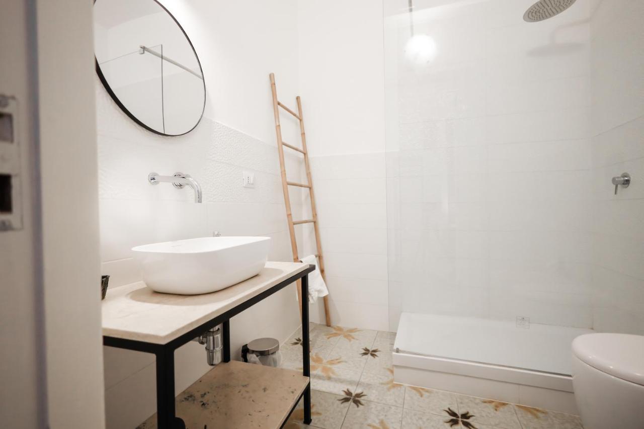 2 Santi - Suite And Rooms Lecce Eksteriør bilde