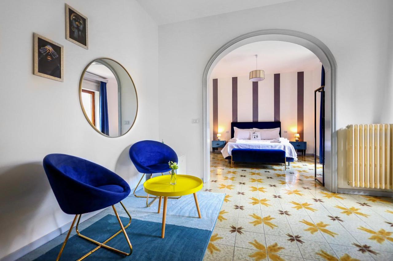 2 Santi - Suite And Rooms Lecce Eksteriør bilde